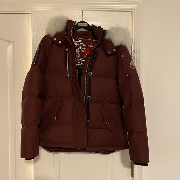 Moose Knuckle Woman’s Waist Length Coat - Picture 1 of 4